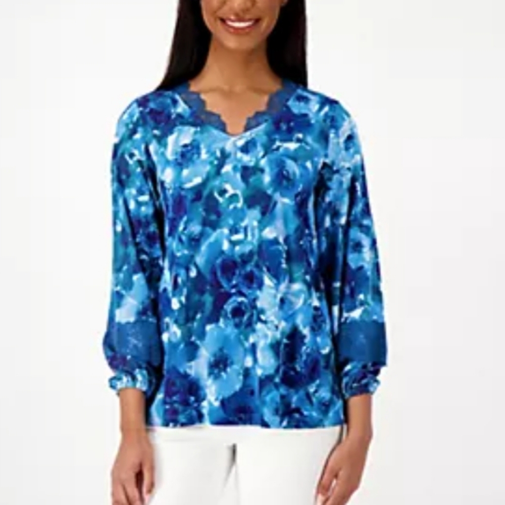 Isaac Mizrahi Blue Floral Split Neck Blouse